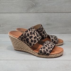 Andre Assous Women Leopard Print Wedge Sandals Espadrille Shoes Sz 37/7
